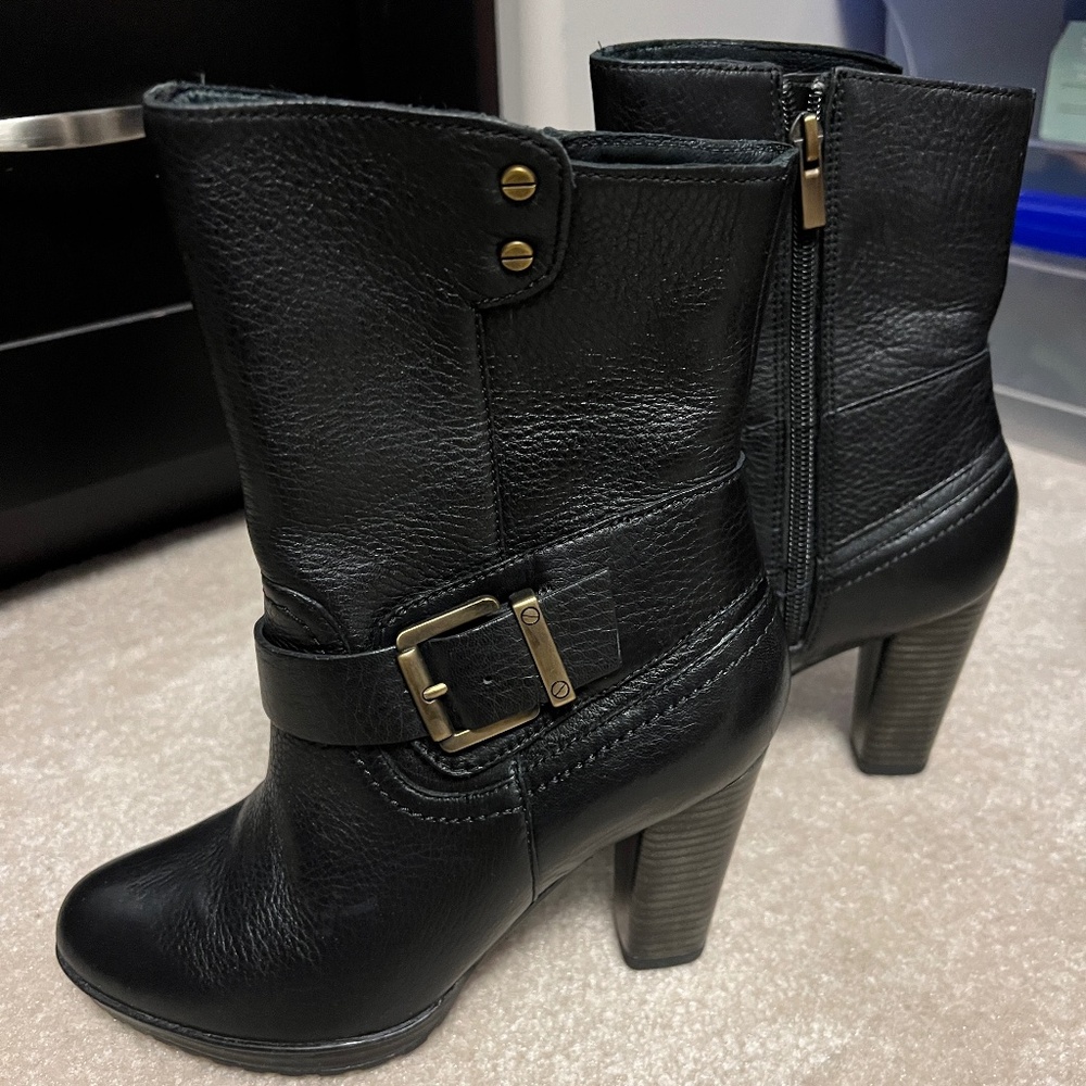 Black, Clark’s Boot, Size 5,  New